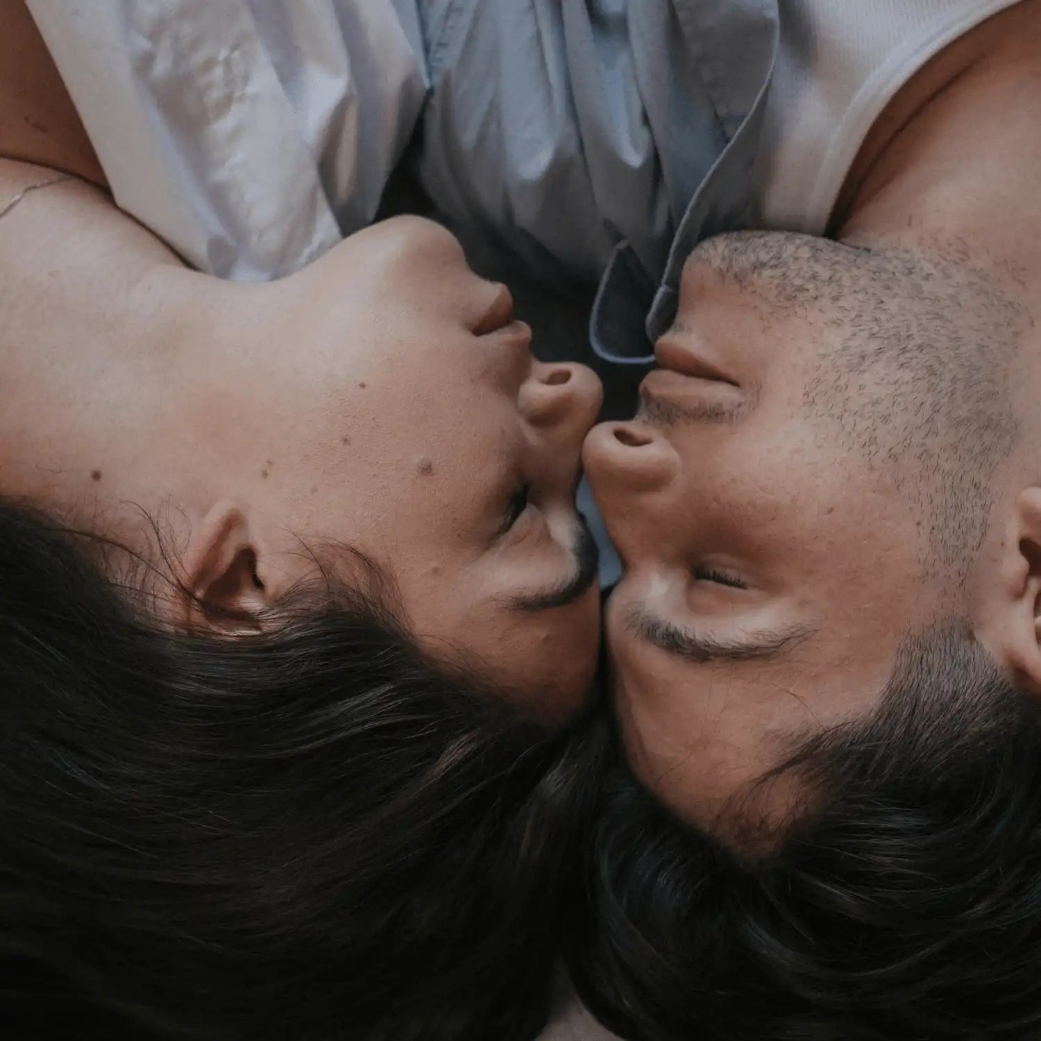 Plaisir renversant : Découvrez les secrets de l'andromaque Inversée