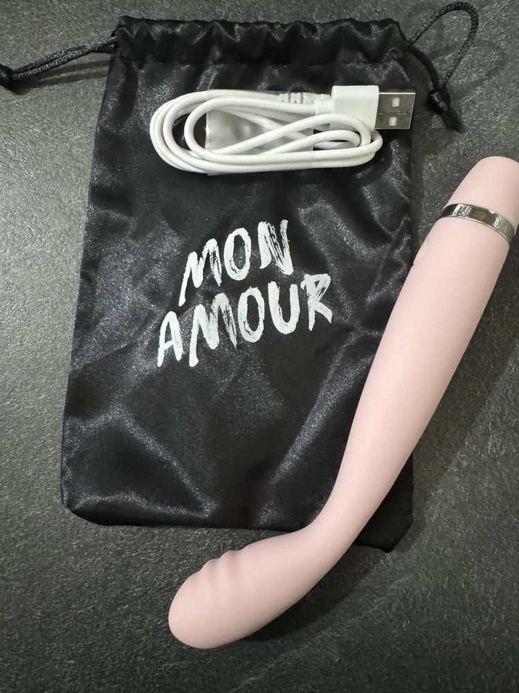 G-vibs, the G-spot vibrator with exceptional fingering by Mon Amour Goliate G-vibs, the G-spot vibrator with exceptional fingering by Mon Amour Goliate