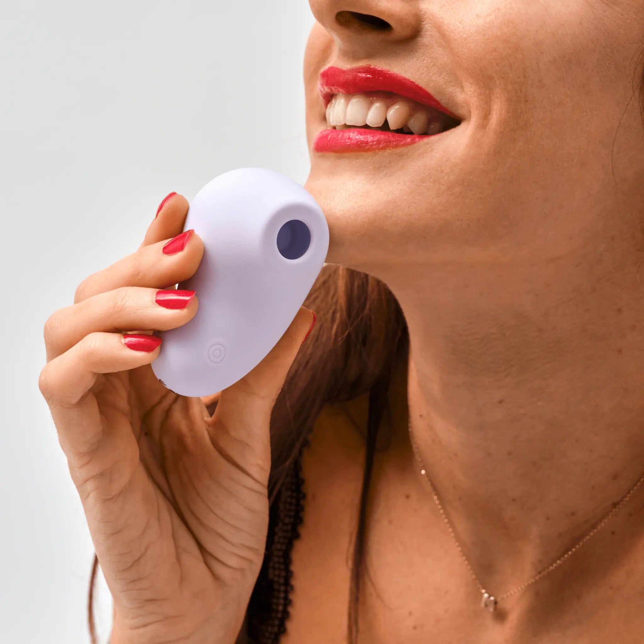 My Best Friend - contactless clitoral stimulator by Mon Amour